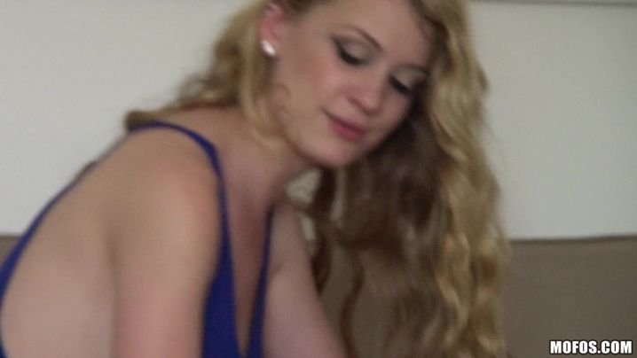 Goluptious darling Ali Rae enjoys being thoroughly butt banged from behind